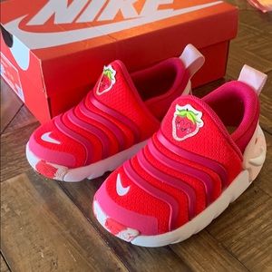 Toddler Nike dynamo go girls pink